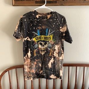 Guns N’ Roses bleached distressed graphic tee
